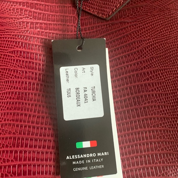 Genuine Leather Made in 🇮🇹 Handbag - Picture 4 of 7